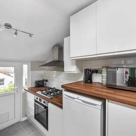 Flat In Brighton & Hove With Own Bathroom Exterior photo
